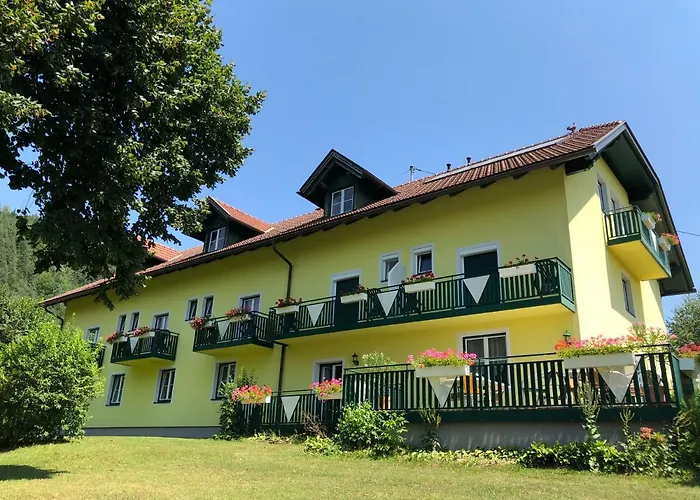 Bauernhof Podorn Pensjonat 3*